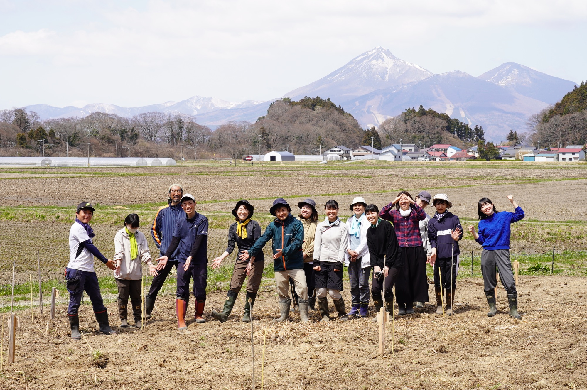 漆の植栽地　猪苗代漆林計画　漆の苗